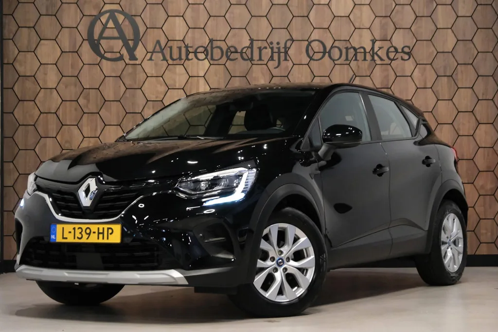 Renault Captur (2021) — foto 1