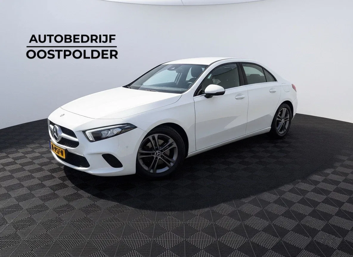 Mercedes-Benz A-Klasse (2019) — foto 1