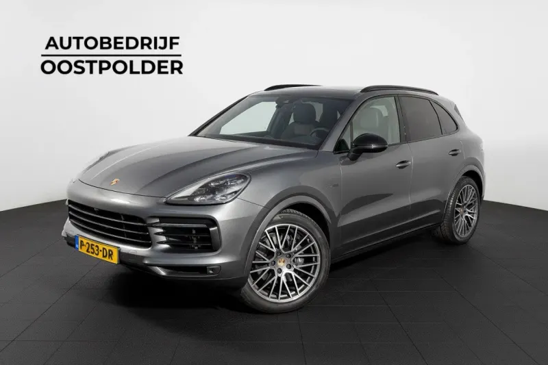 Porsche Cayenne (2022)