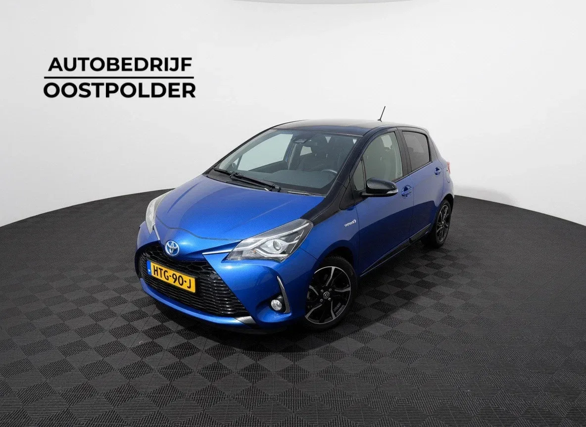 Toyota Yaris (2017) — foto 1