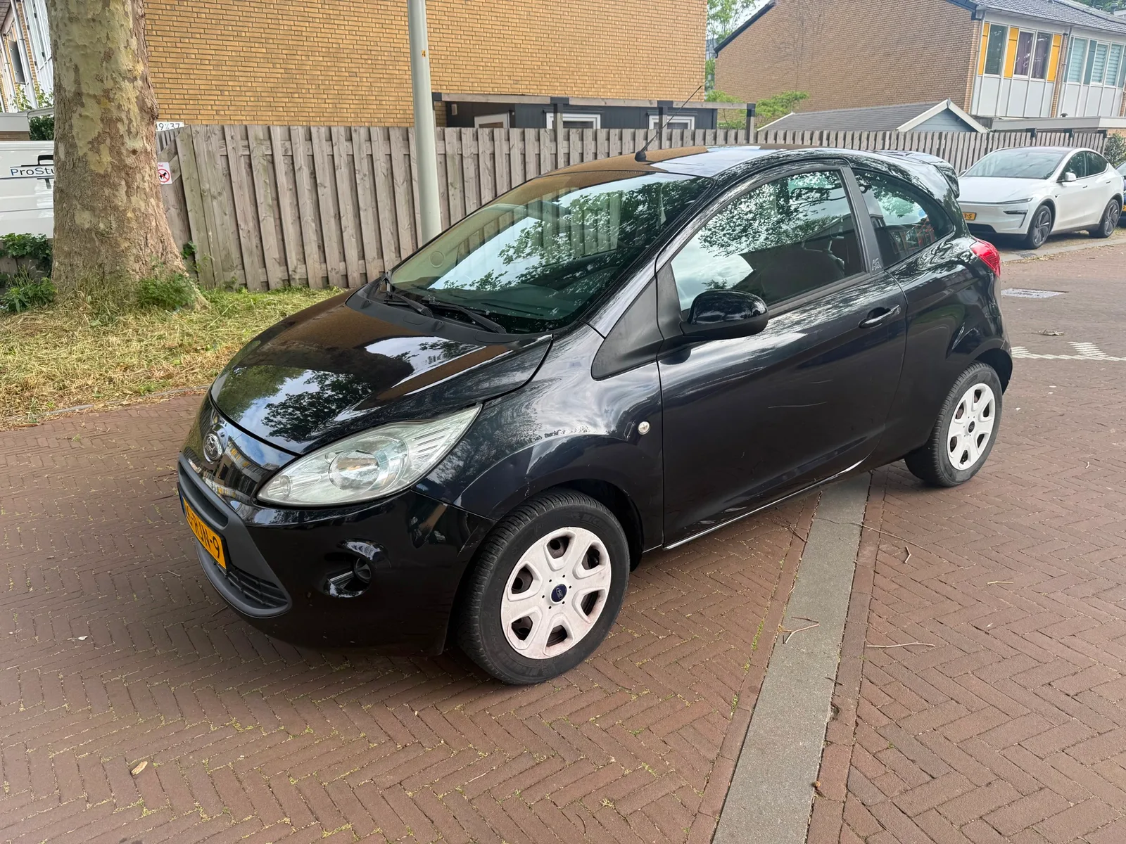Ford Ka (2011) — foto 1