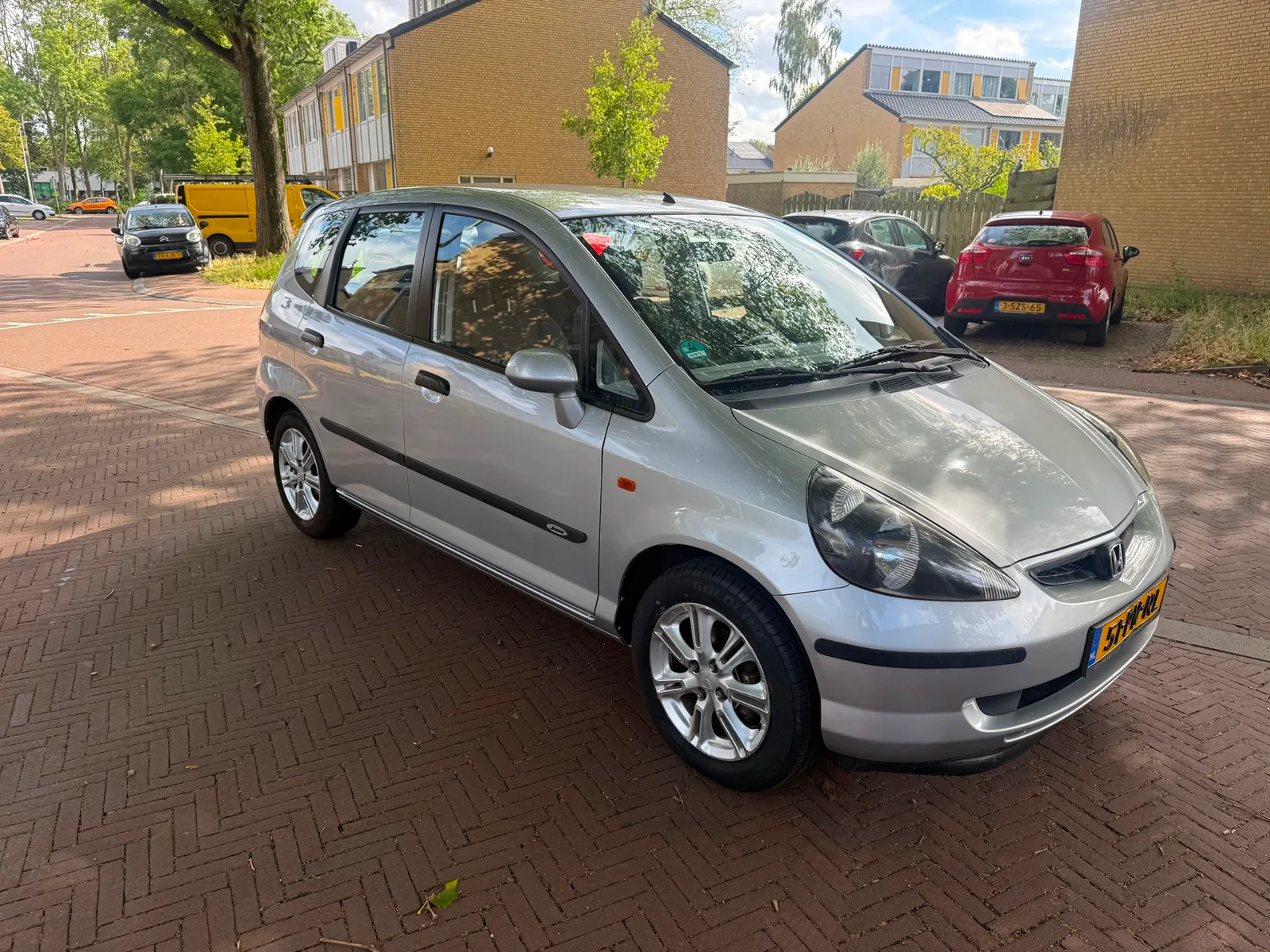 Honda Jazz (2004) — foto 1