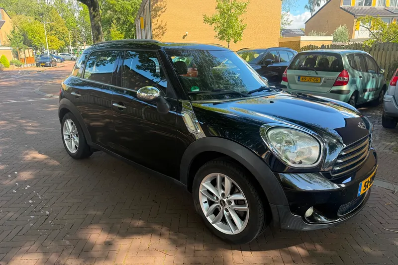 MINI Countryman (2012)