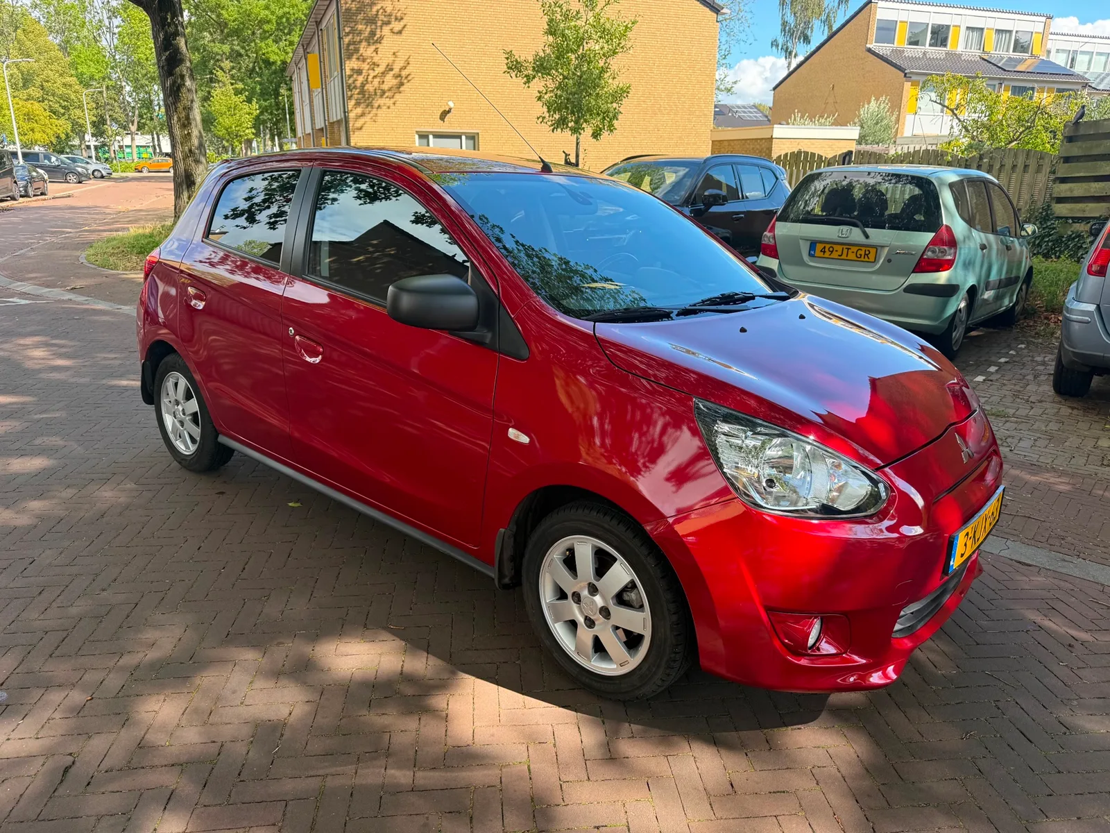 Mitsubishi Space Star (2013) — foto 1