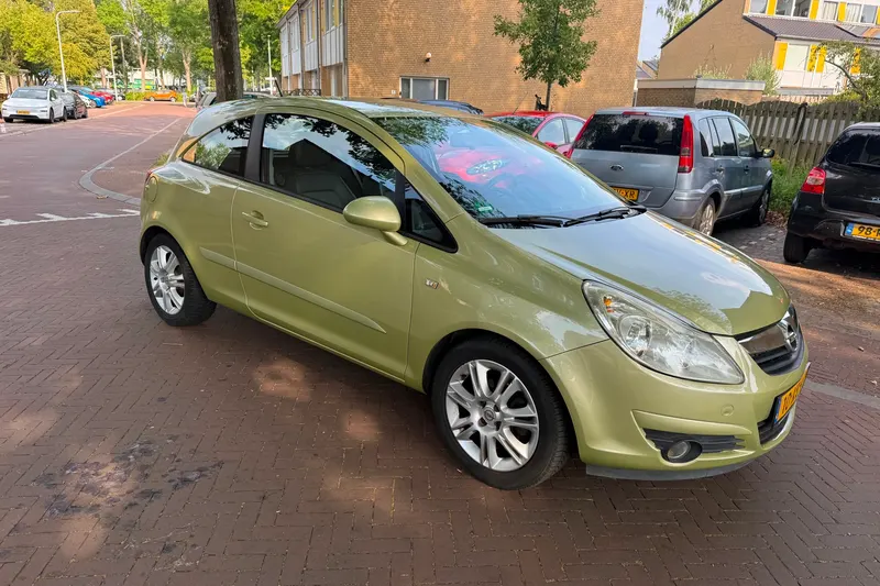 Opel Corsa (2007)
