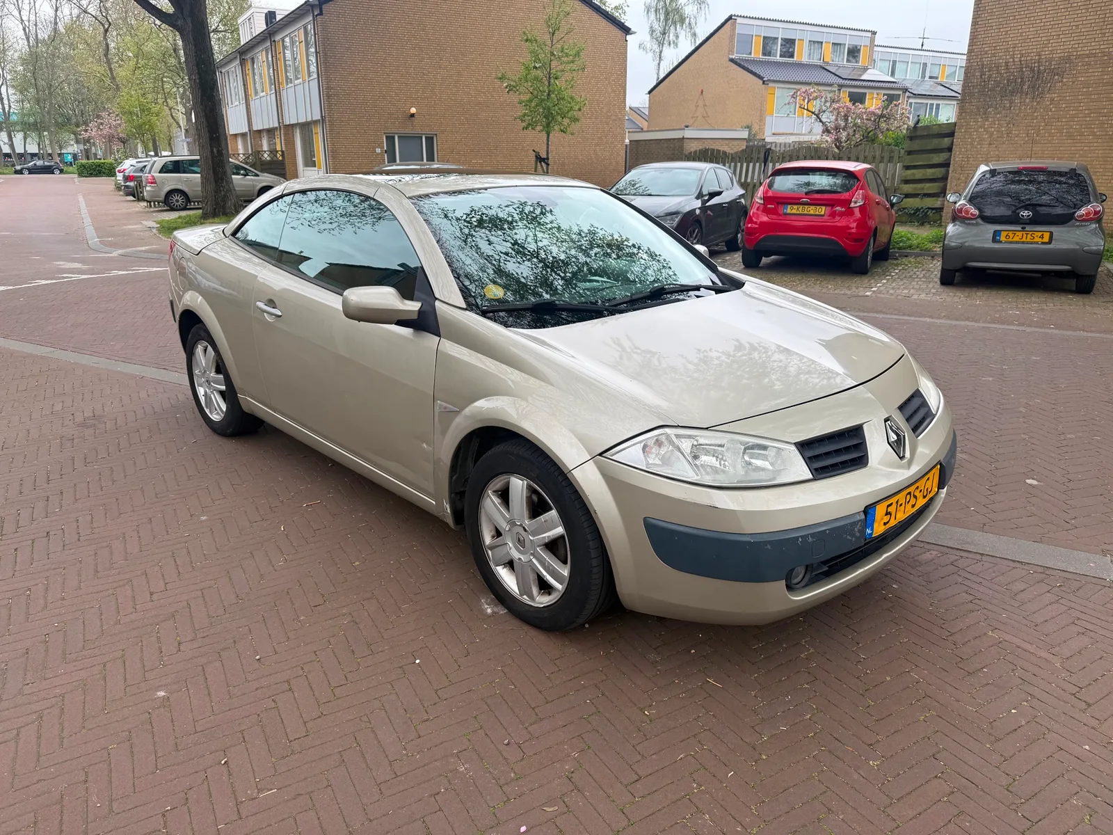 Renault Mégane (2004) — foto 1