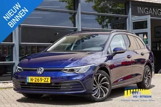 Volkswagen Golf (2022) — foto 1