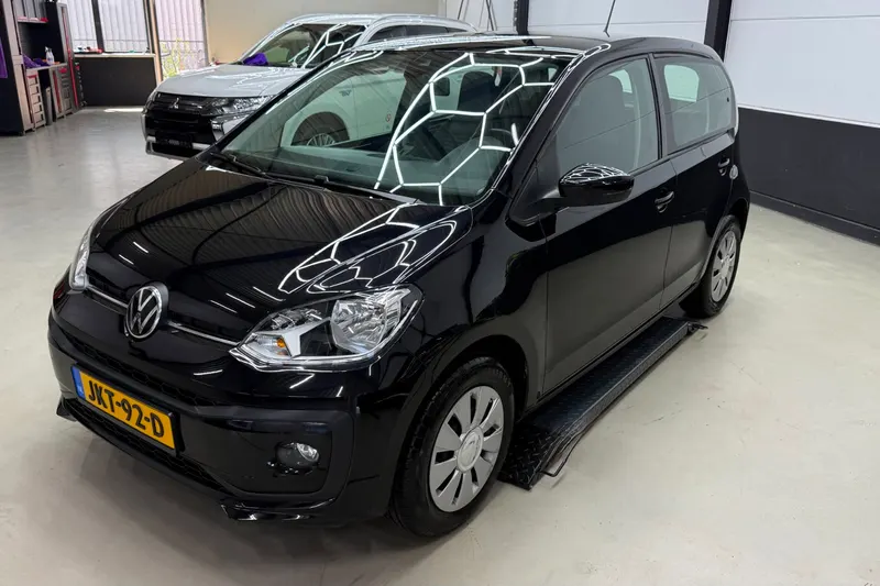 Volkswagen Up! (2020)