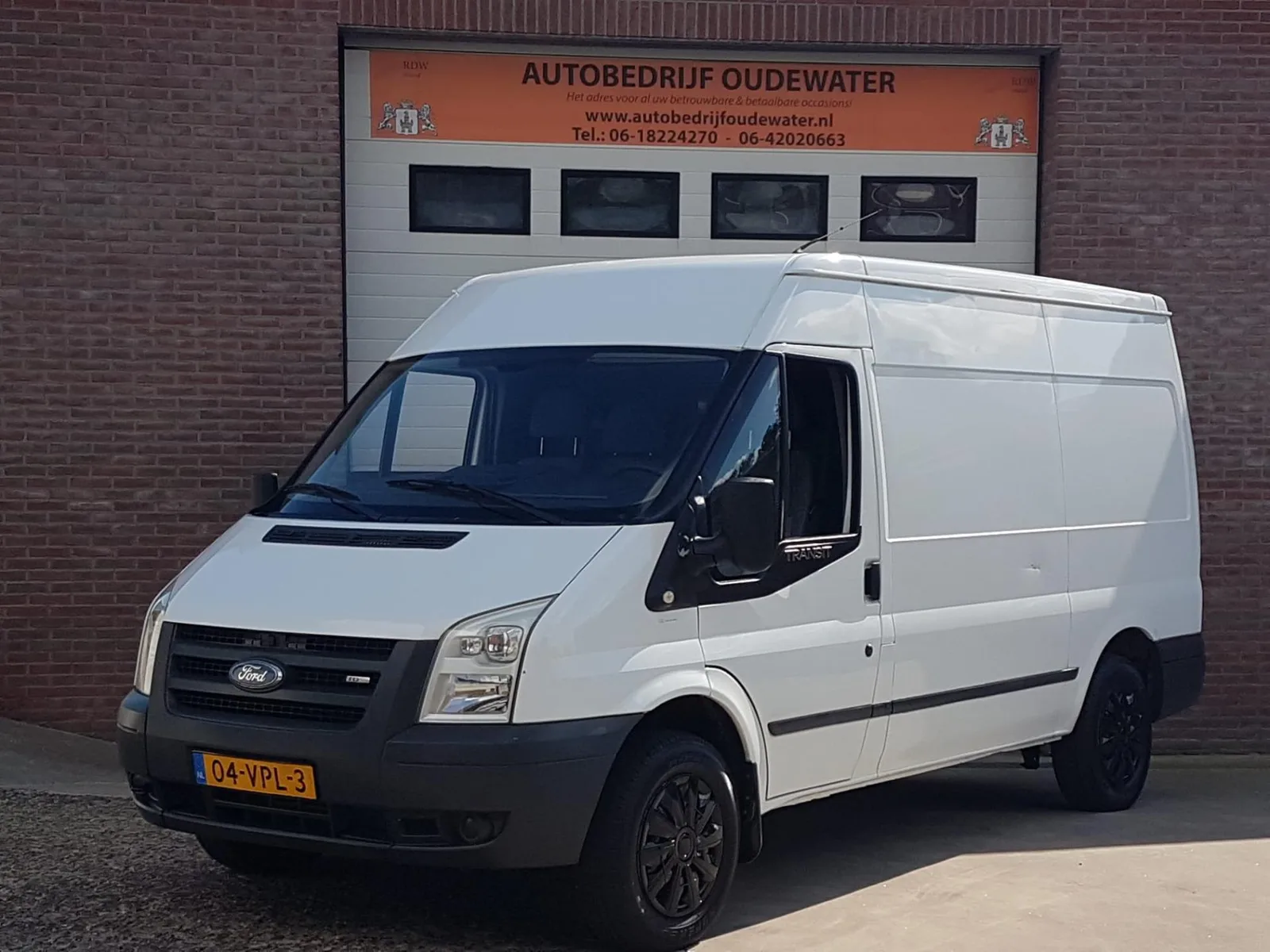 Ford Transit (2008) — foto 1