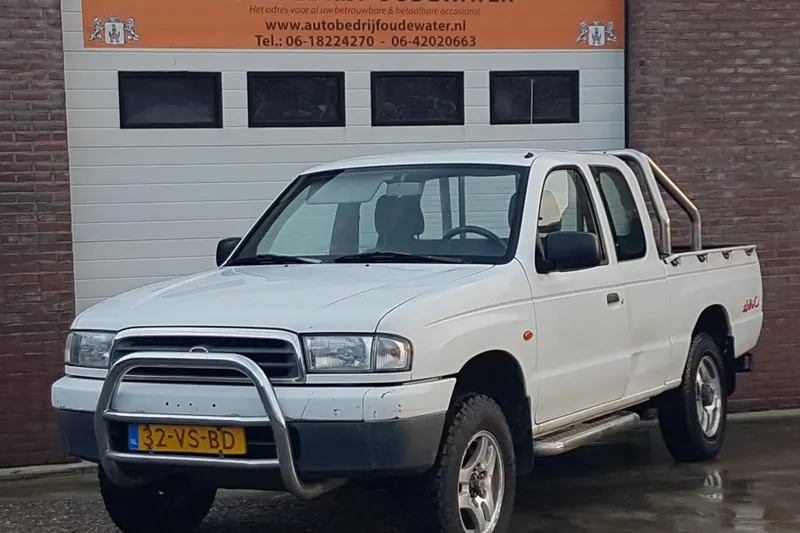 Mazda B-serie (2000)