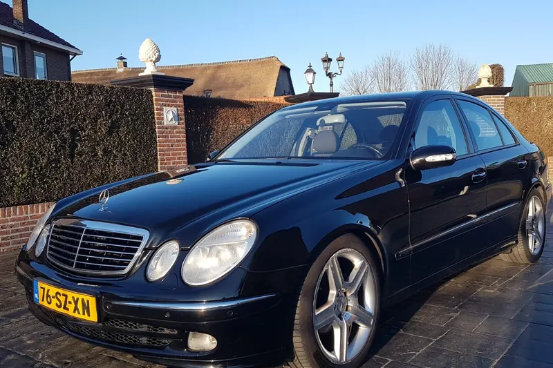 Mercedes-Benz E-Klasse (2005)