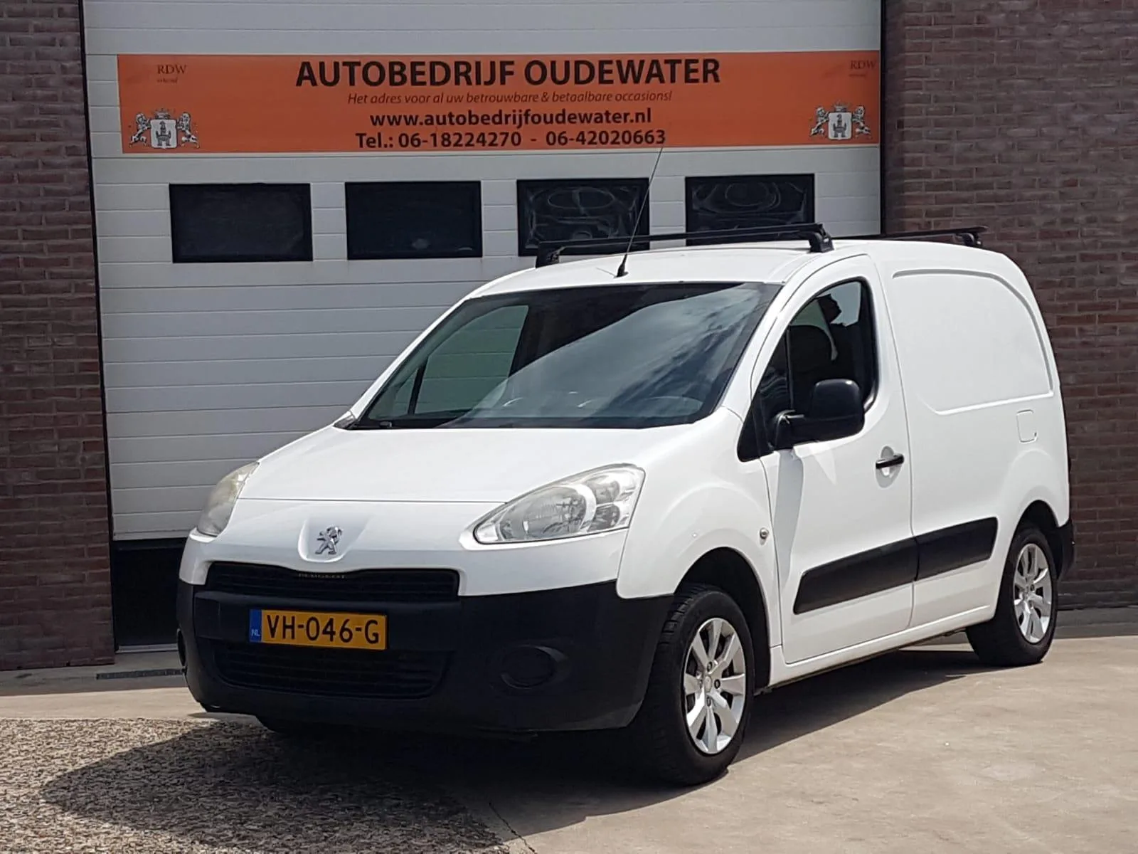 Peugeot Partner (2014) — foto 1