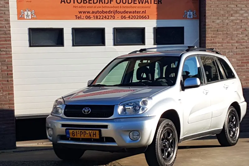 Toyota RAV4 (2004)