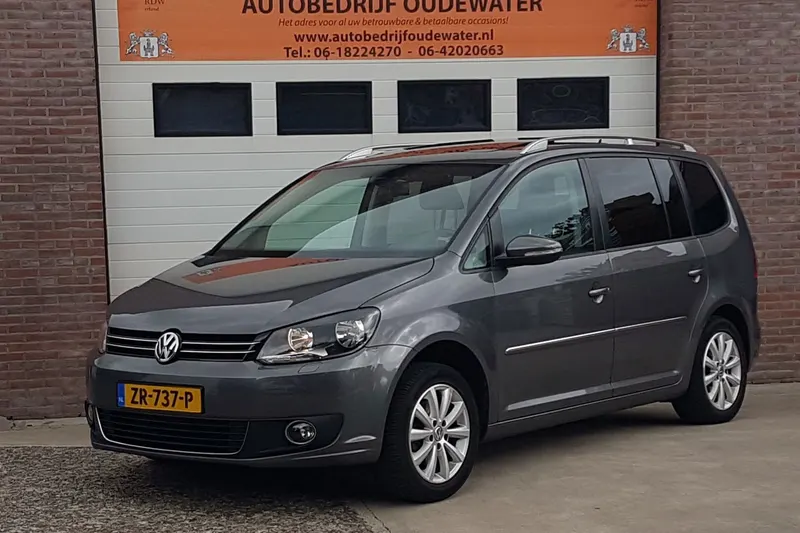 Volkswagen Touran (2011)