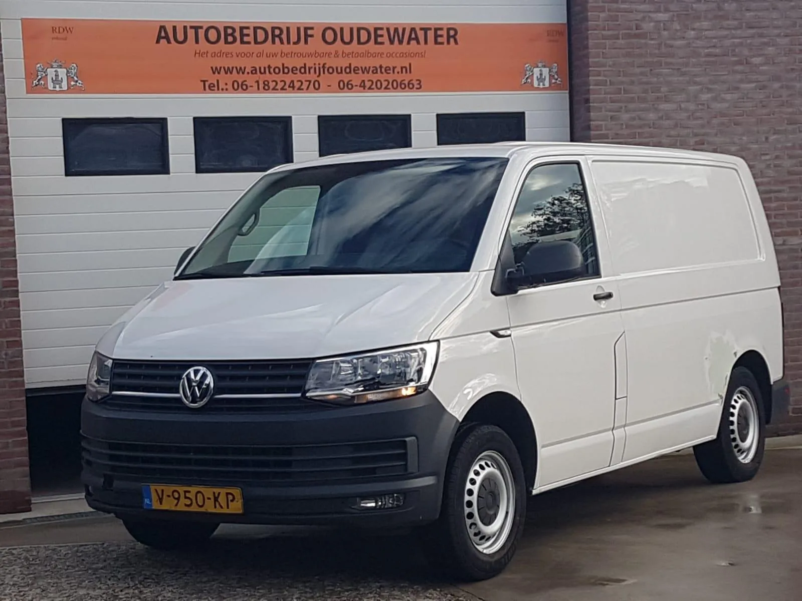 Volkswagen Transporter (2018) — foto 1