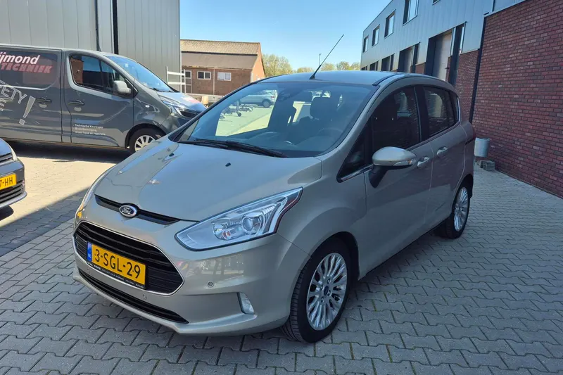Ford B-Max (2013)