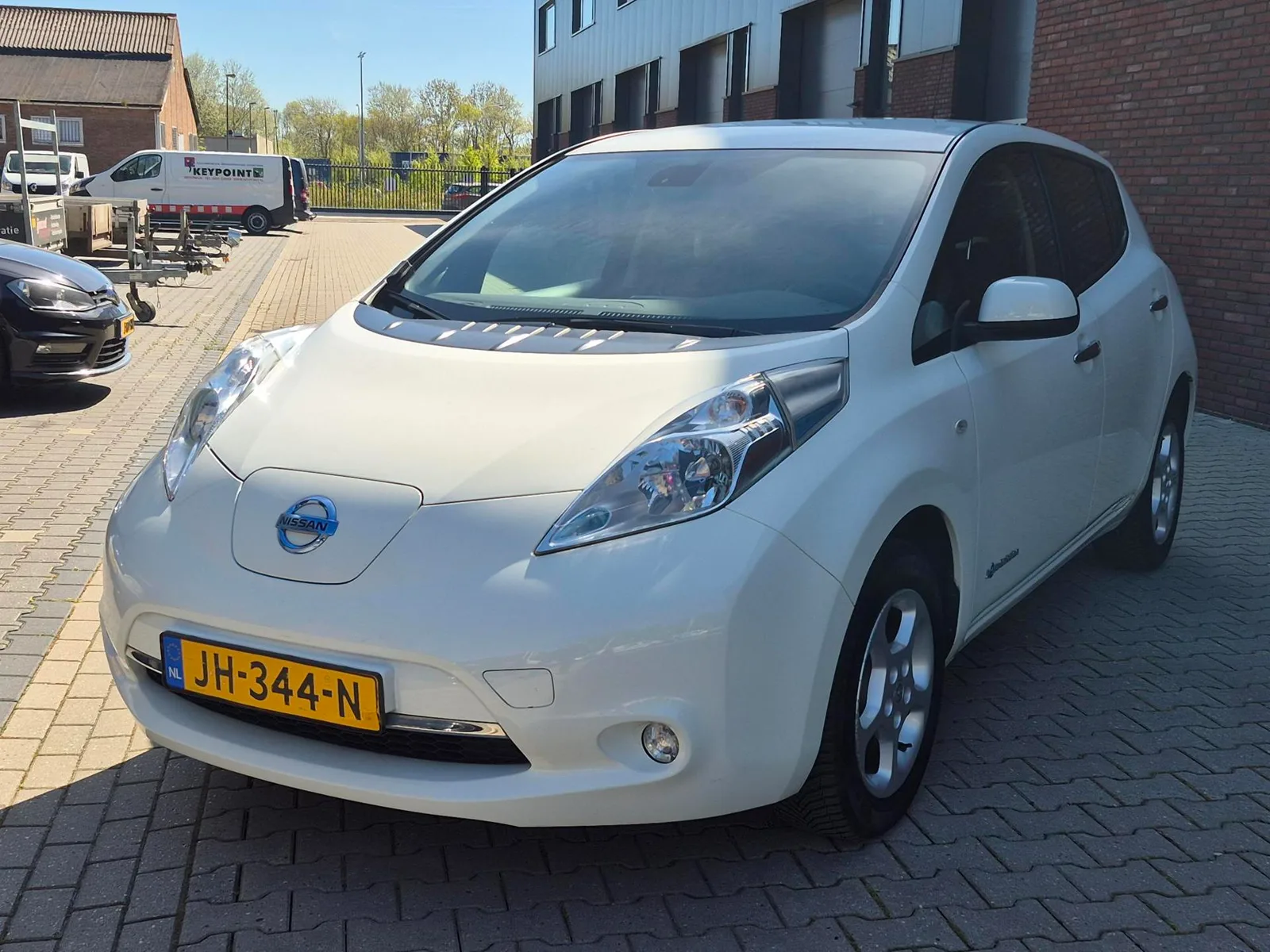 Nissan Leaf (2016) — foto 1
