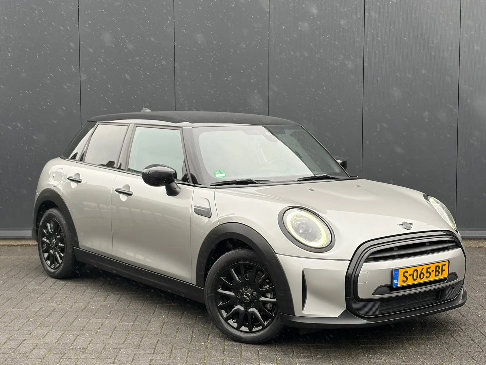 MINI Cooper (2022) — foto 1