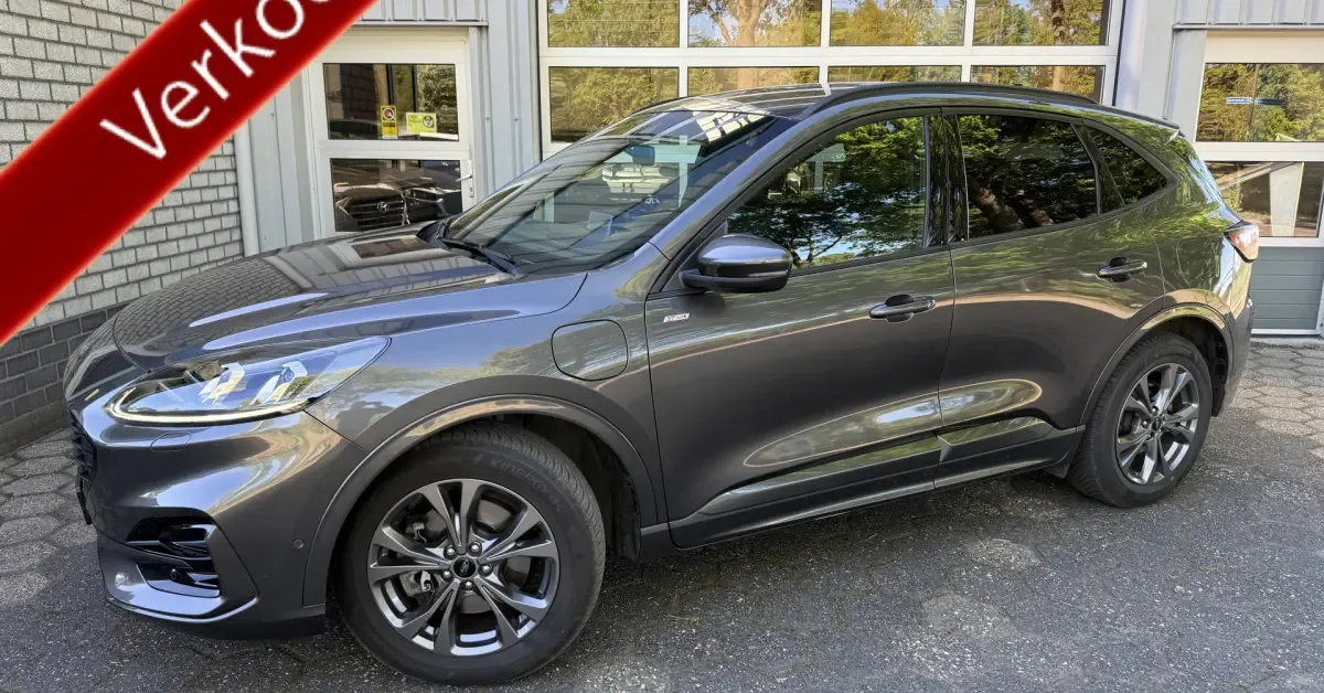 Ford Kuga (2020) — foto 1