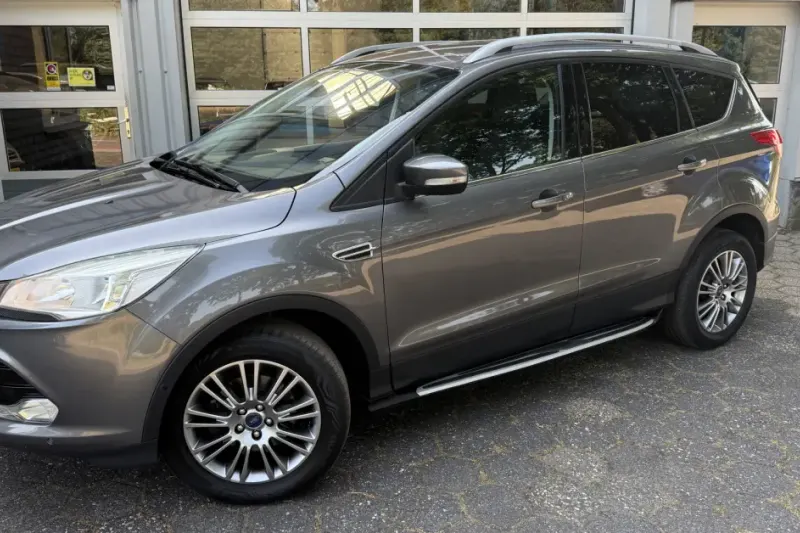 Ford Kuga (2014)