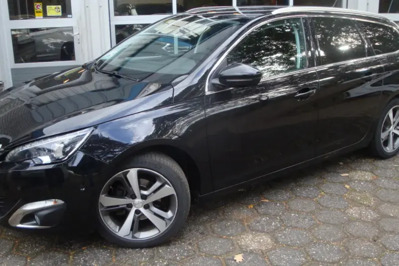 Peugeot 308 (2016)