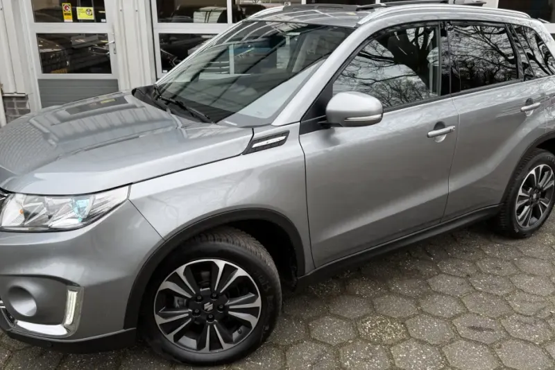Suzuki Vitara (2020)