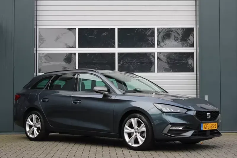 SEAT Leon Sportstourer (2021)