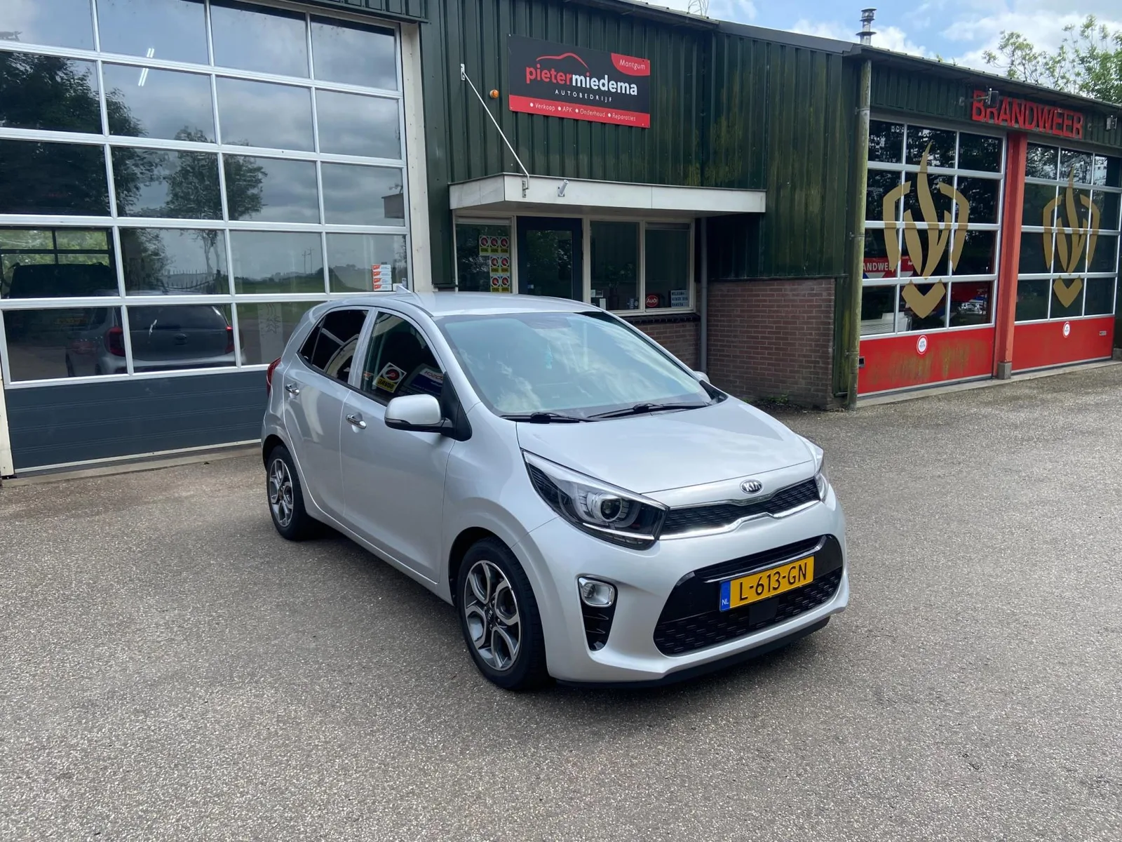 Kia Picanto (2021) — foto 1