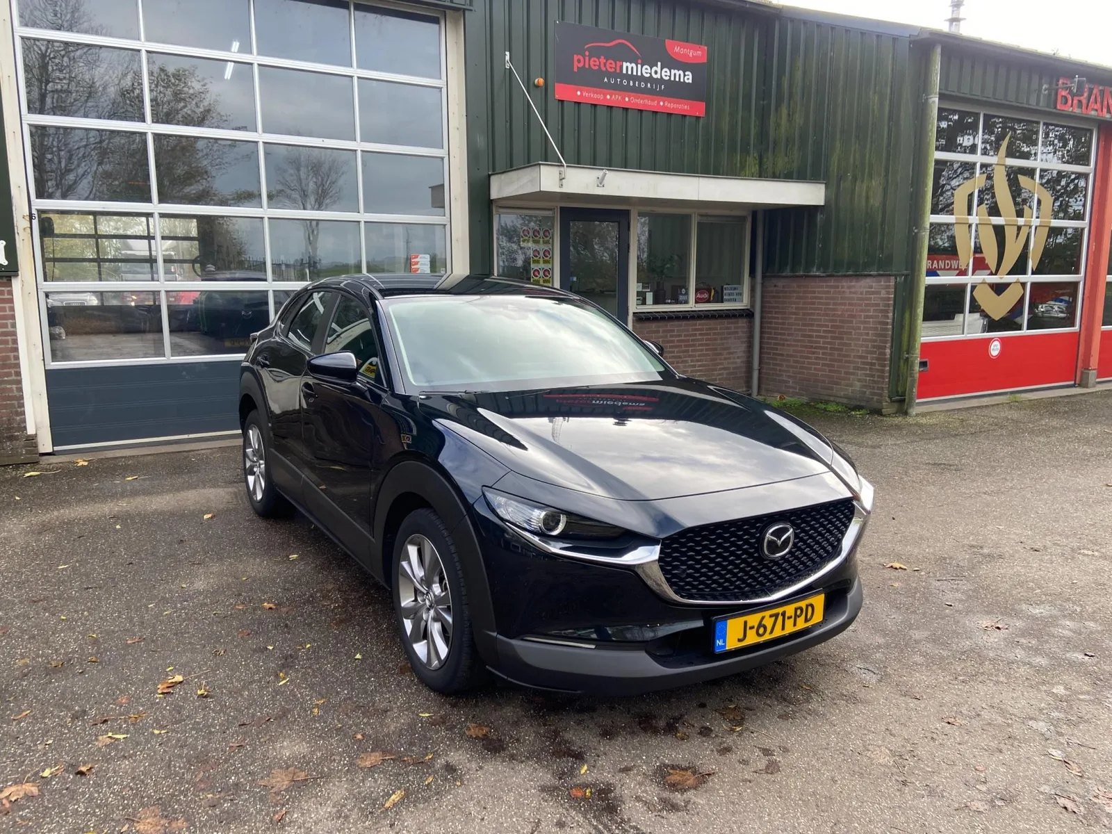 Mazda CX-30 (2020) — foto 1
