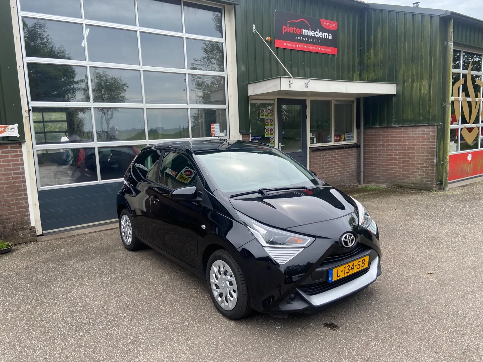 Toyota Aygo (2021) — foto 1