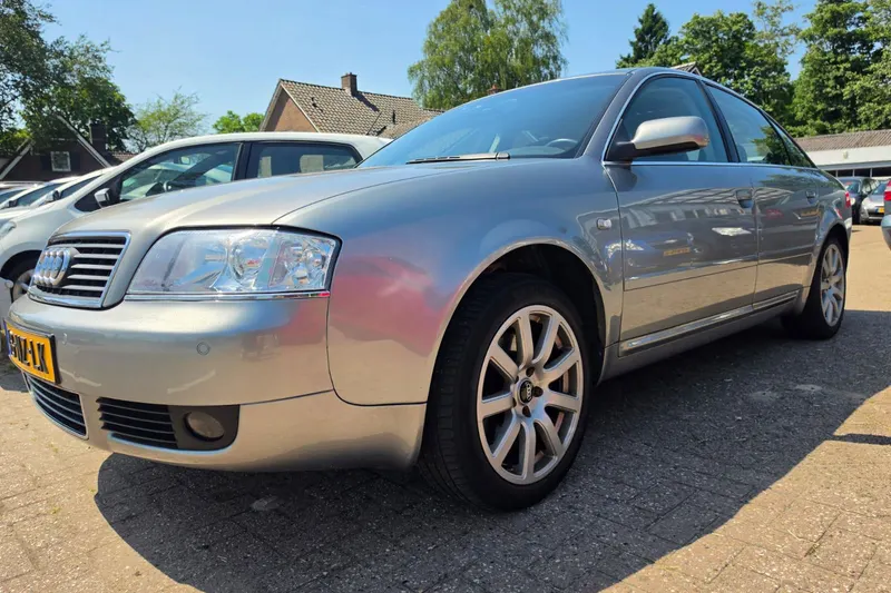 Audi A6 (2004)