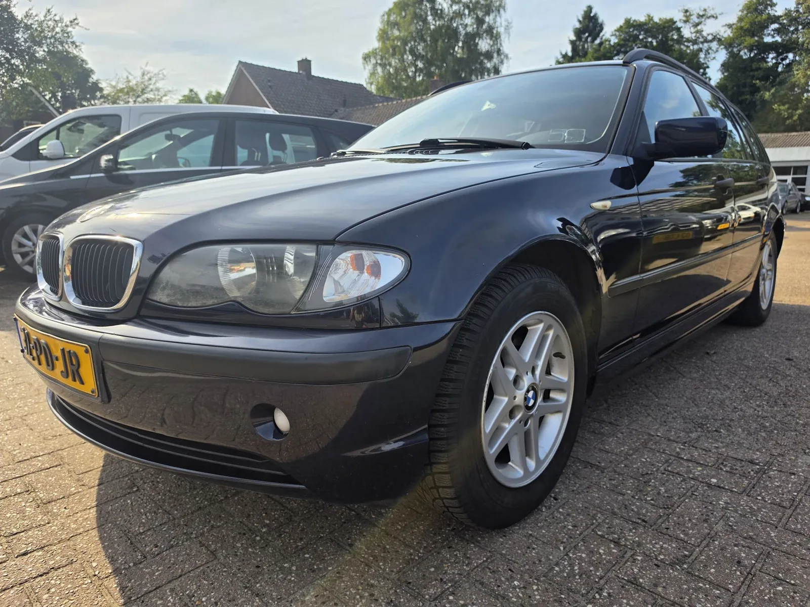 BMW 3-Serie (2004) — foto 1