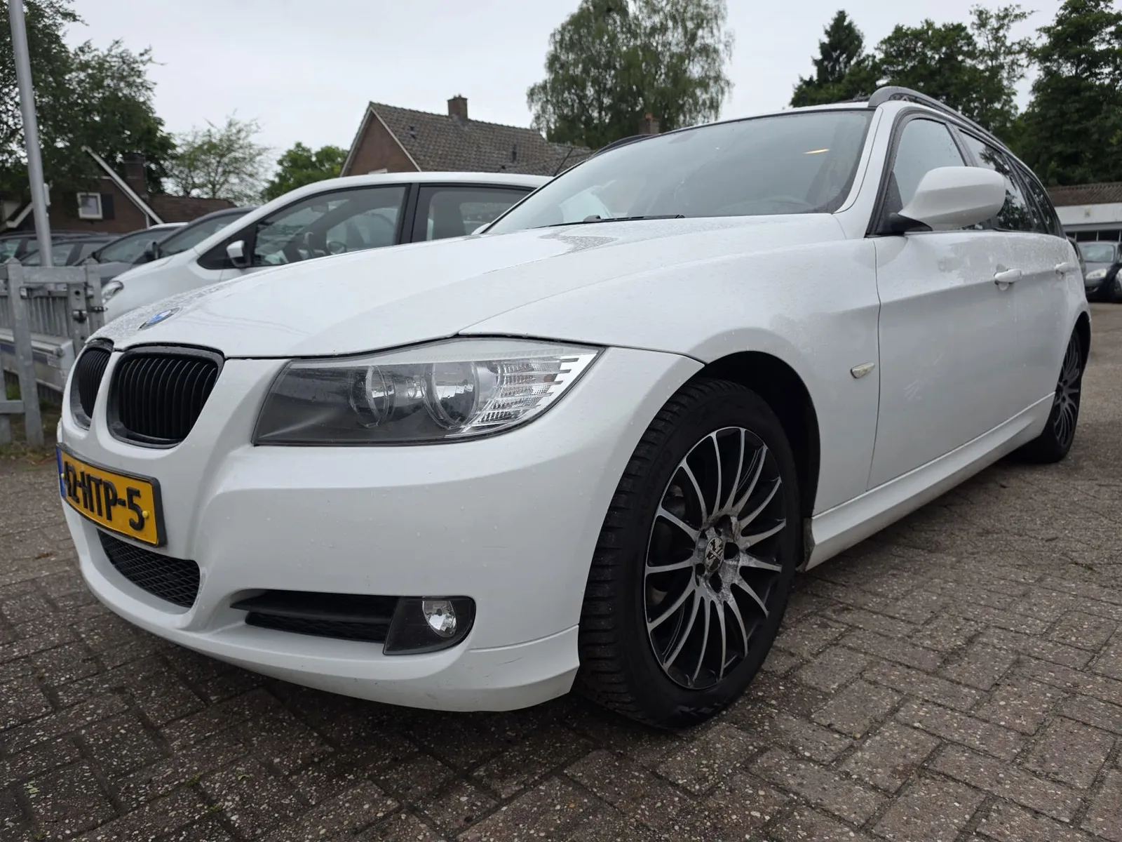 BMW 3-Serie (2009) — foto 1