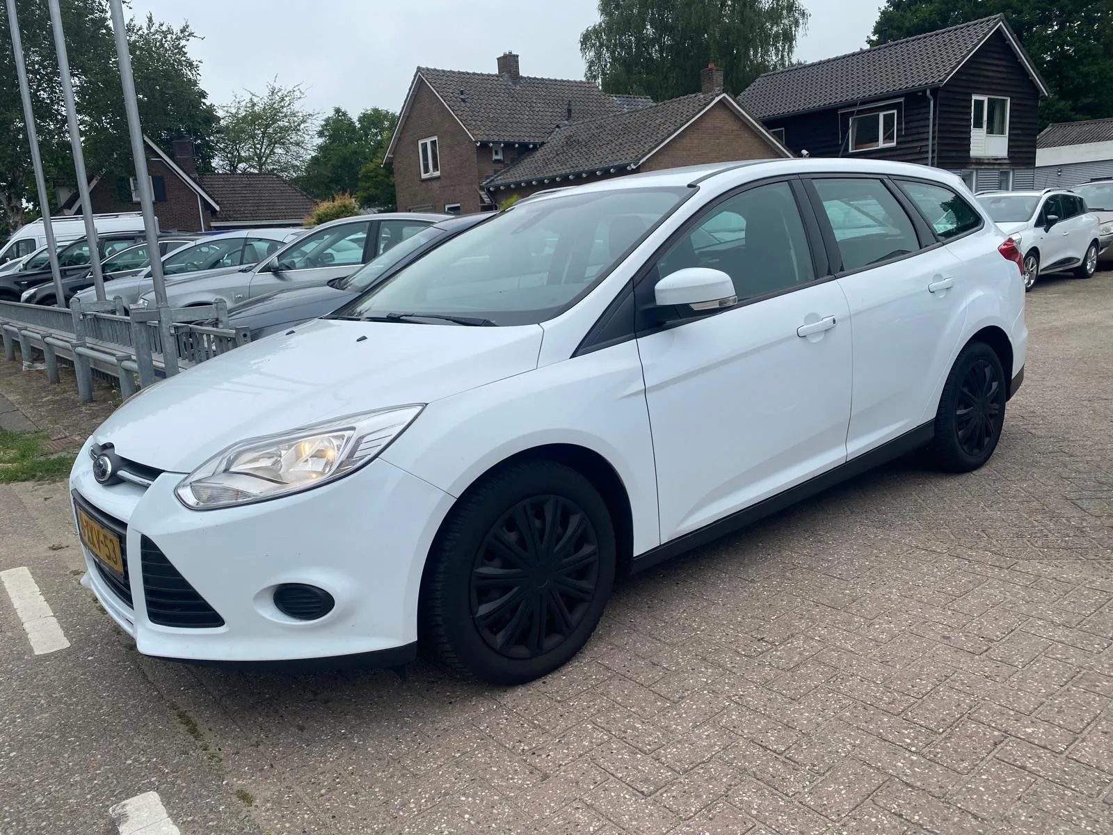 Ford Focus (2014) — foto 1