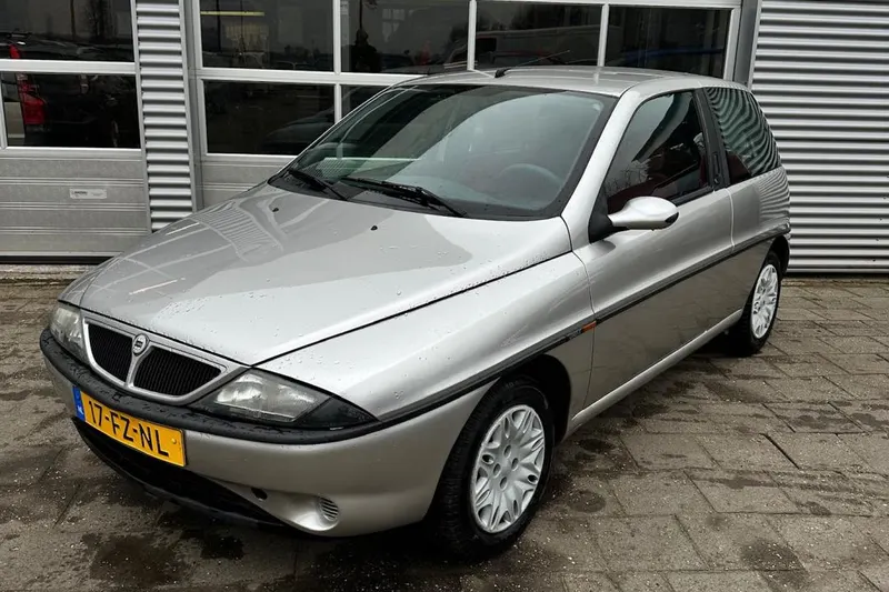 Lancia Ypsilon (2000)
