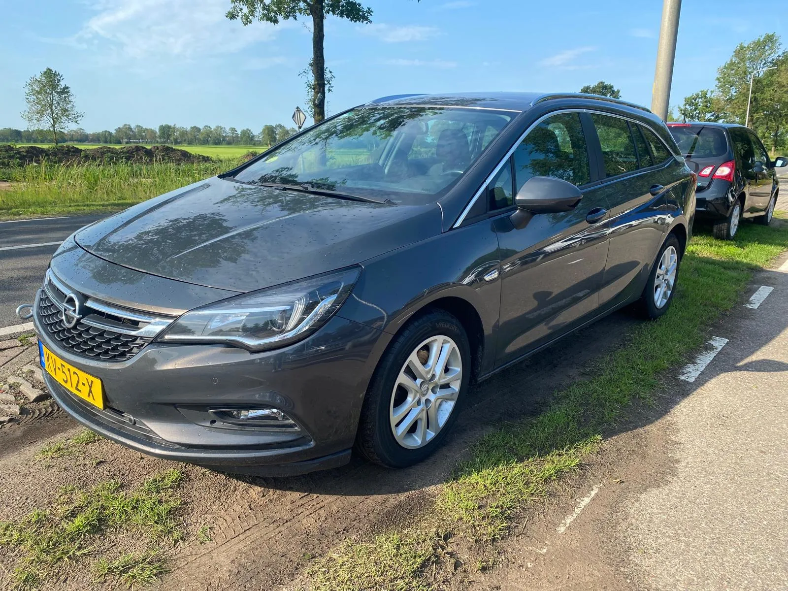 Opel Astra Sports Tourer (2016) — foto 1
