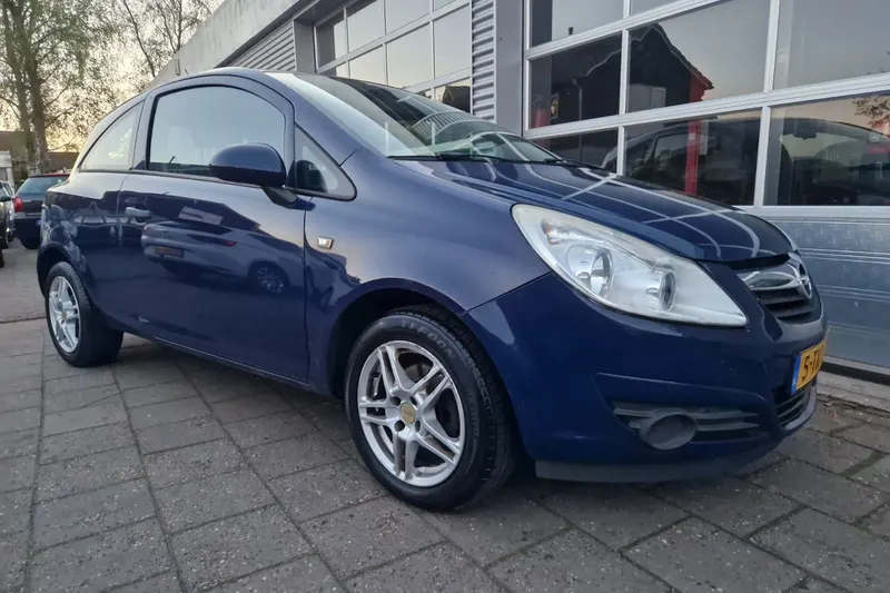 Opel Corsa (2010)