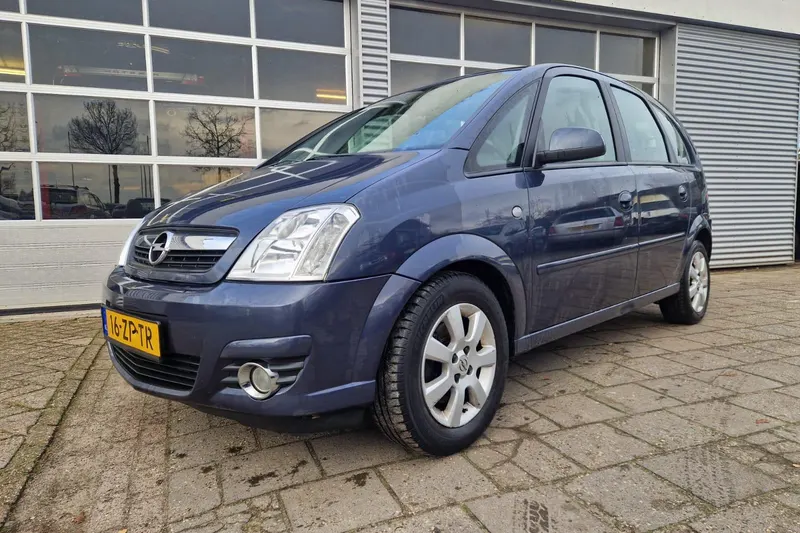 Opel Meriva (2008)