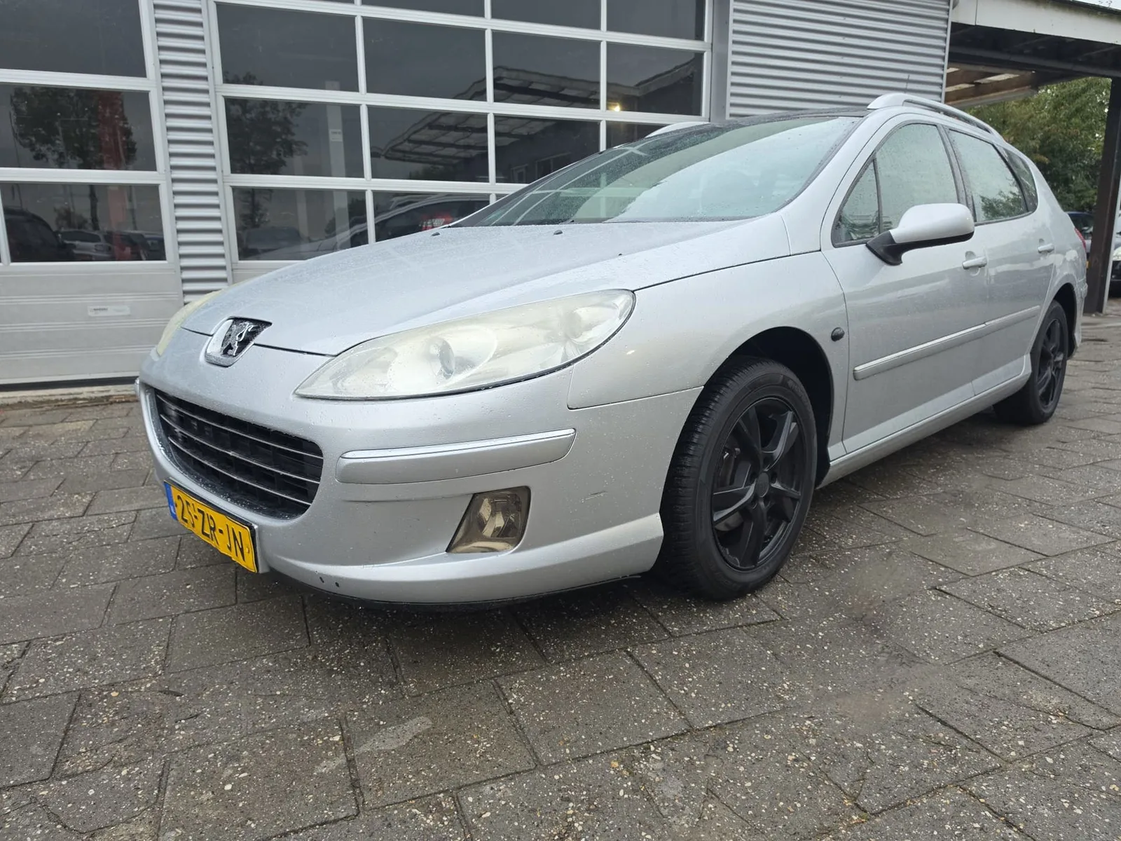Peugeot 407 (2008) — foto 1