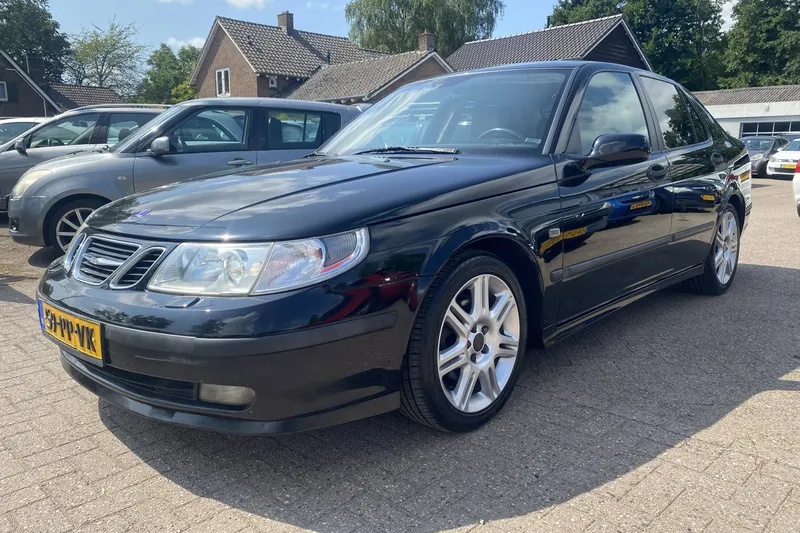 Saab 9-5 (2004)