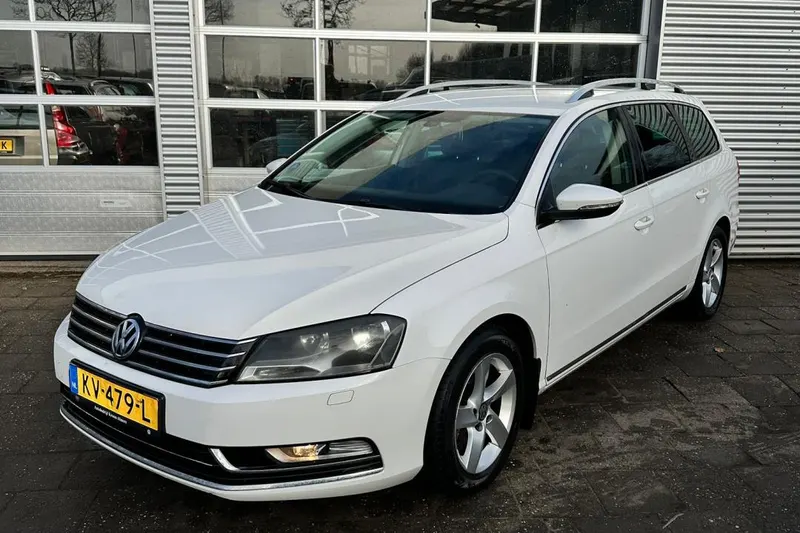 Volkswagen Passat (2011)