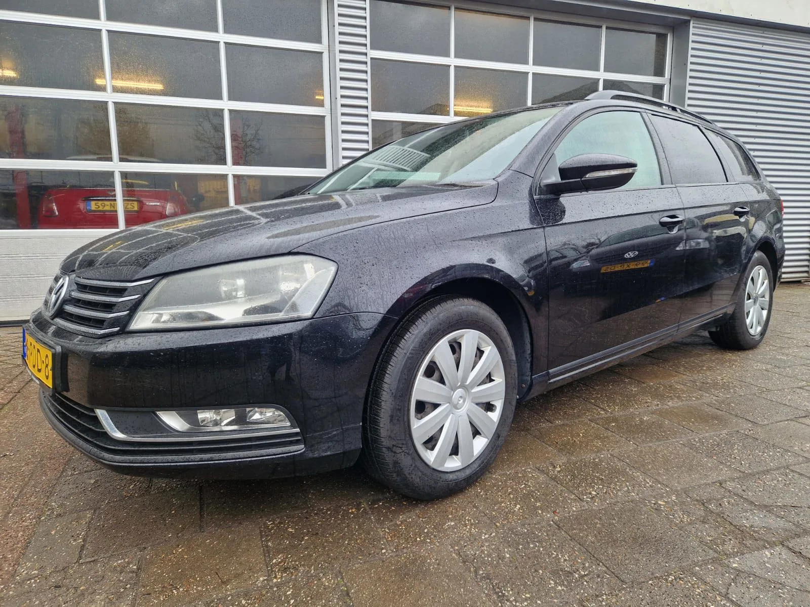 Volkswagen Passat (2011) — foto 1