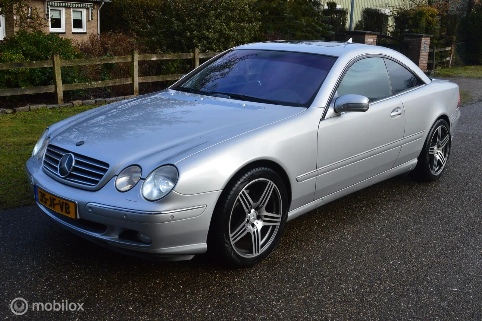 Mercedes-Benz CL-Klasse (2002) — foto 1