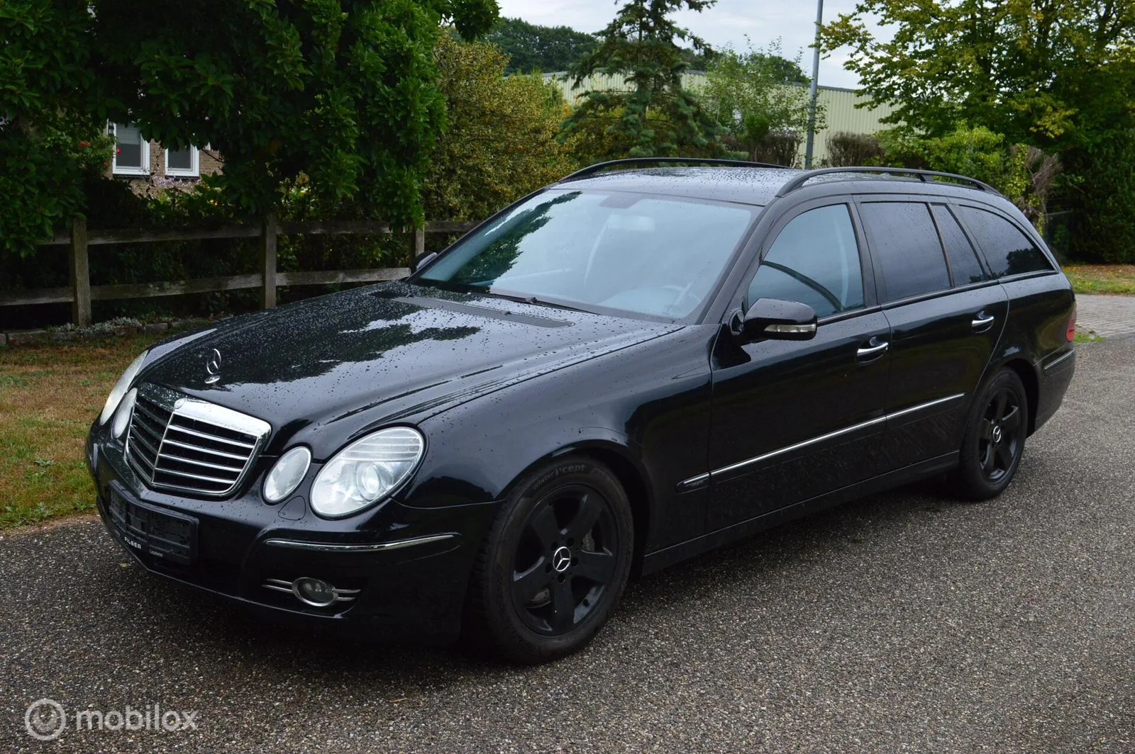 Mercedes-Benz E-Klasse (2006) — foto 1