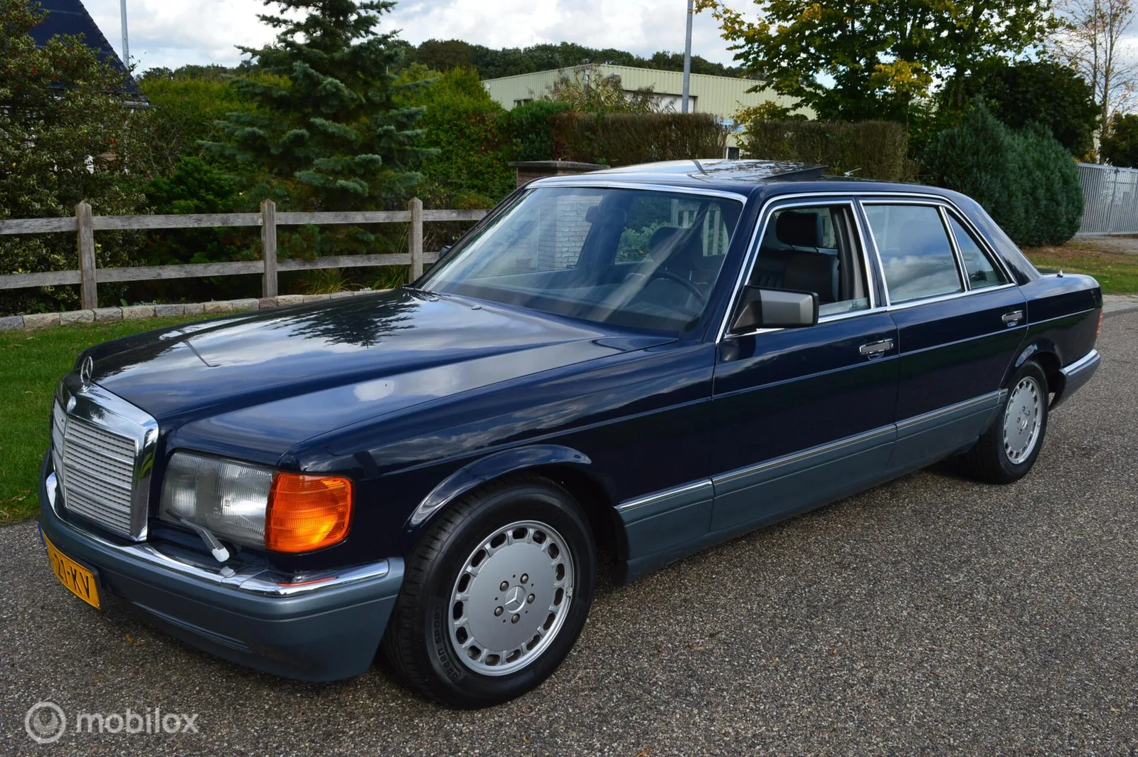 Mercedes-Benz W126 (1987) — foto 1