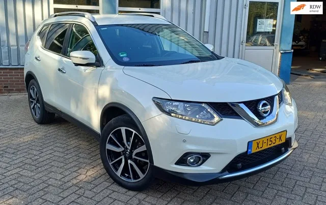 Nissan X-Trail (2016) — foto 1