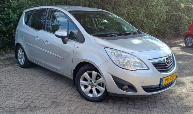 Opel Meriva (2012) — foto 1