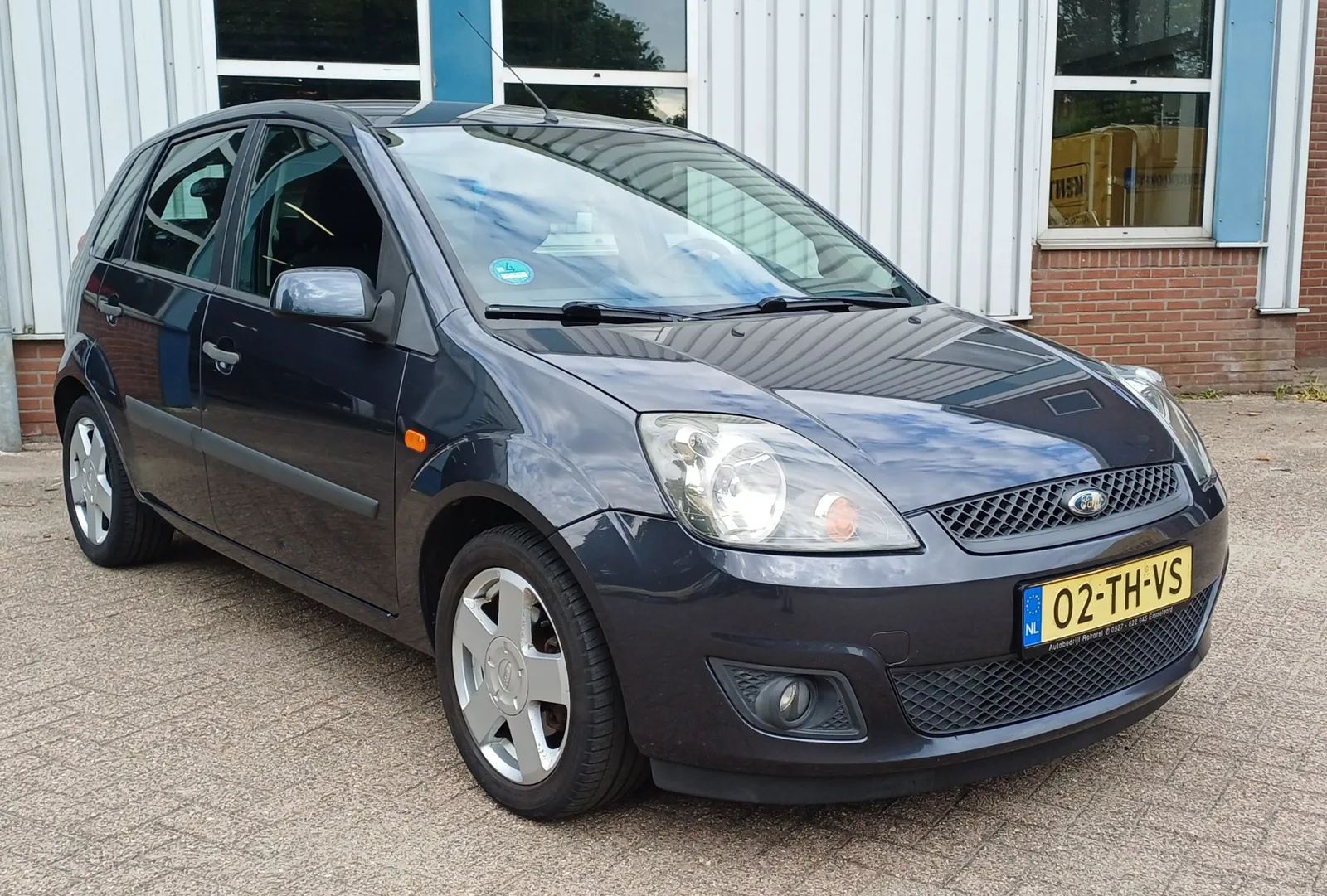 Ford Fiesta (2006) — foto 1