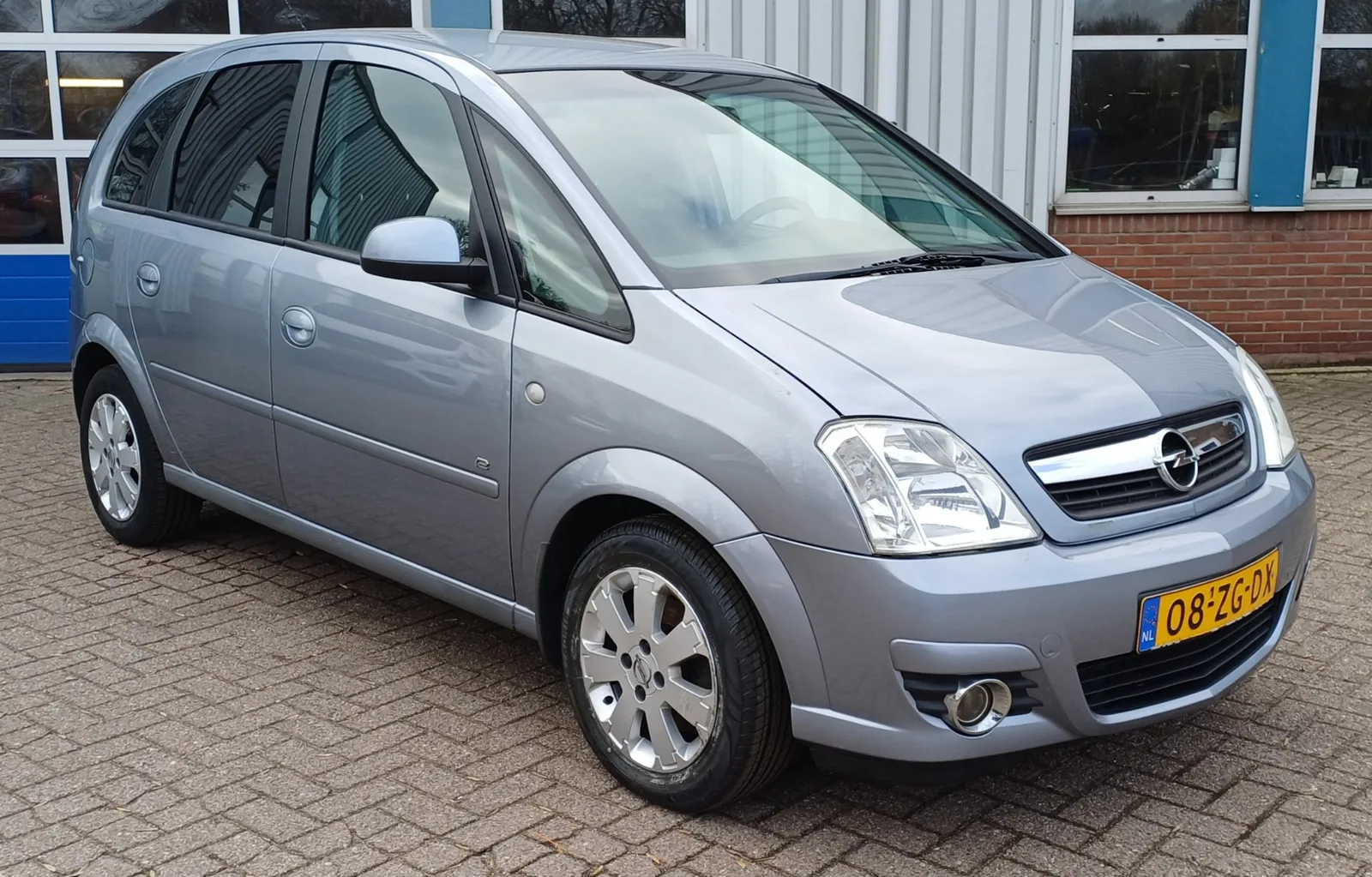 Opel Meriva (2008) — foto 1