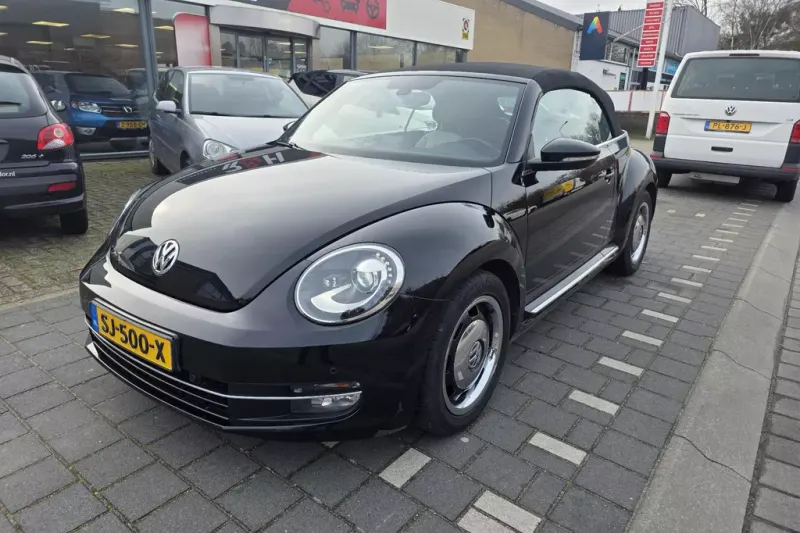 Volkswagen Beetle (2015)